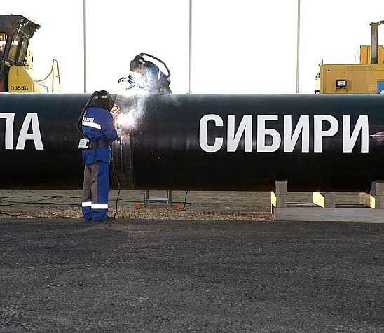 «Газпром» увеличил поставки в Китай на 60%
